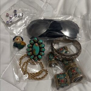 Turquoise and Silver Jewelry Set costume I don’t think this is turquoise